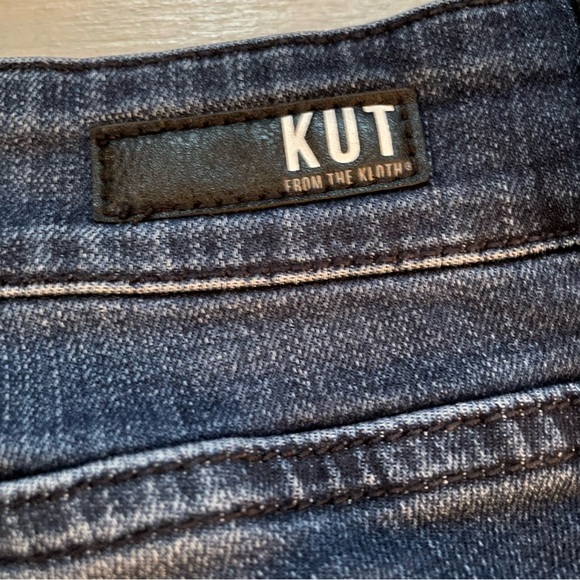 Kut from the Kloth Dark Wash Slightly Distressed Skinny Jeans, Size 8 - Picture 10 of 11